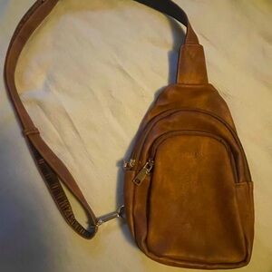 Small brown crossbody